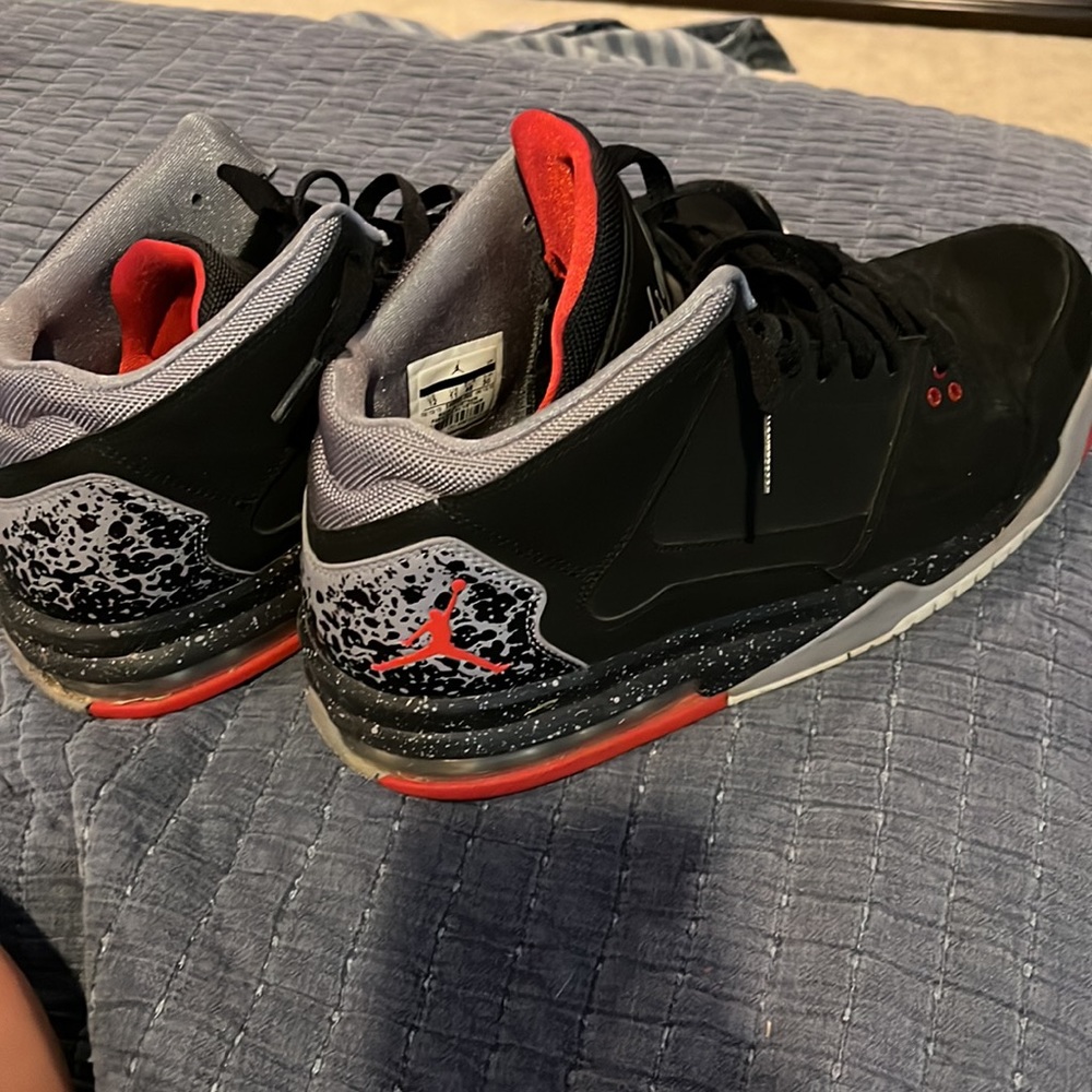 Mens sneakers